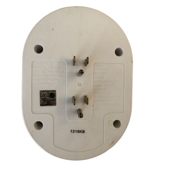 RCA Home Charging Station with 2 USB Ports and 4 Outlets - Picture 2 of 3